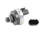DT Spare Parts - Oil pressure sensor, M14 x 1,5, SW: 19, L: 62.8 mm, 3 poles - 7.25521