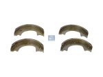 DT Spare Parts - Brake shoe kit, with linings - 4.91912