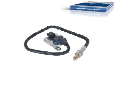 DT Spare Parts - NOx Sensor, M20 x 1,5, SW: 22, L: 690 mm, 5 poles - 11.26100