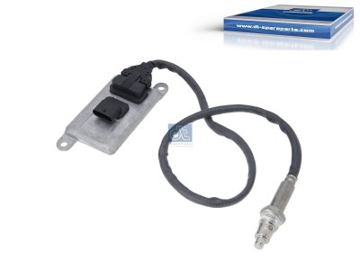 DT Spare Parts - NOx Sensor, M20 x 1,5, SW: 22, L: 690 mm, 5 poles - 7.25529