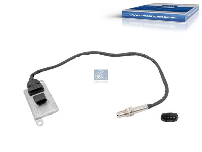DT Spare Parts - NOx Sensor, M20 x 1,5, SW: 22, L: 680 mm, 4 poles - 5.44015