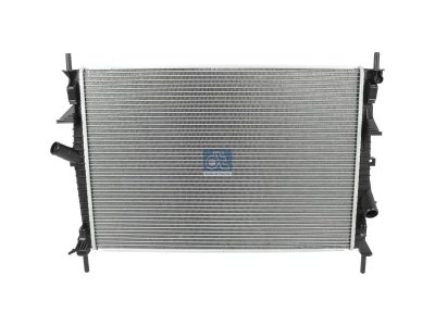 DT Spare Parts - Radiator, L: 670 mm, W: 460 mm, T: 19 mm - 13.42103