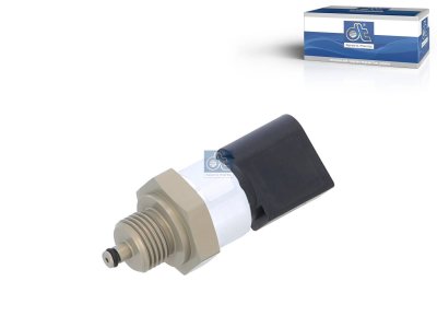DT Spare Parts - Pressure sensor, M16 x 1,5, SW: 27, L: 67.7 mm, 3 poles - 4.69836